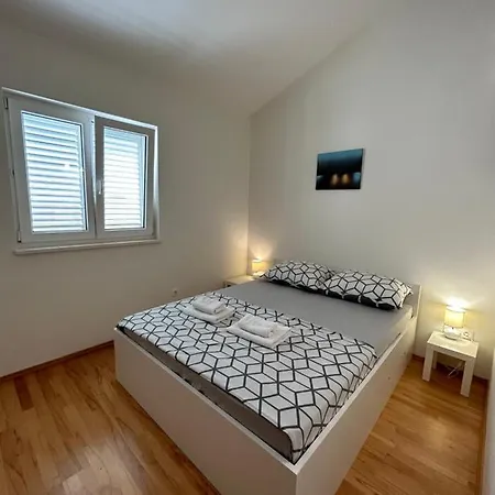 Apartman Valentino Apartment *